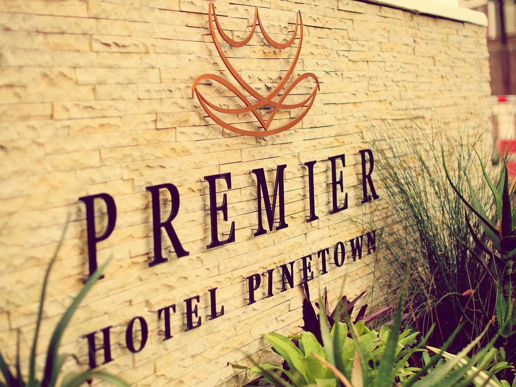 Premier Splendid Inn Pinetown Buitenkant foto